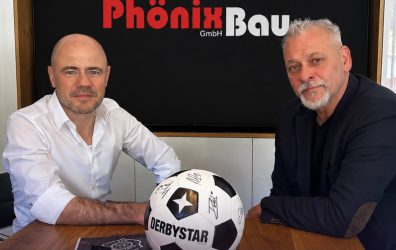 Phönix Bau bleibt an der Seite des FCE